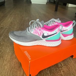 Women’s Nike Odyssey React